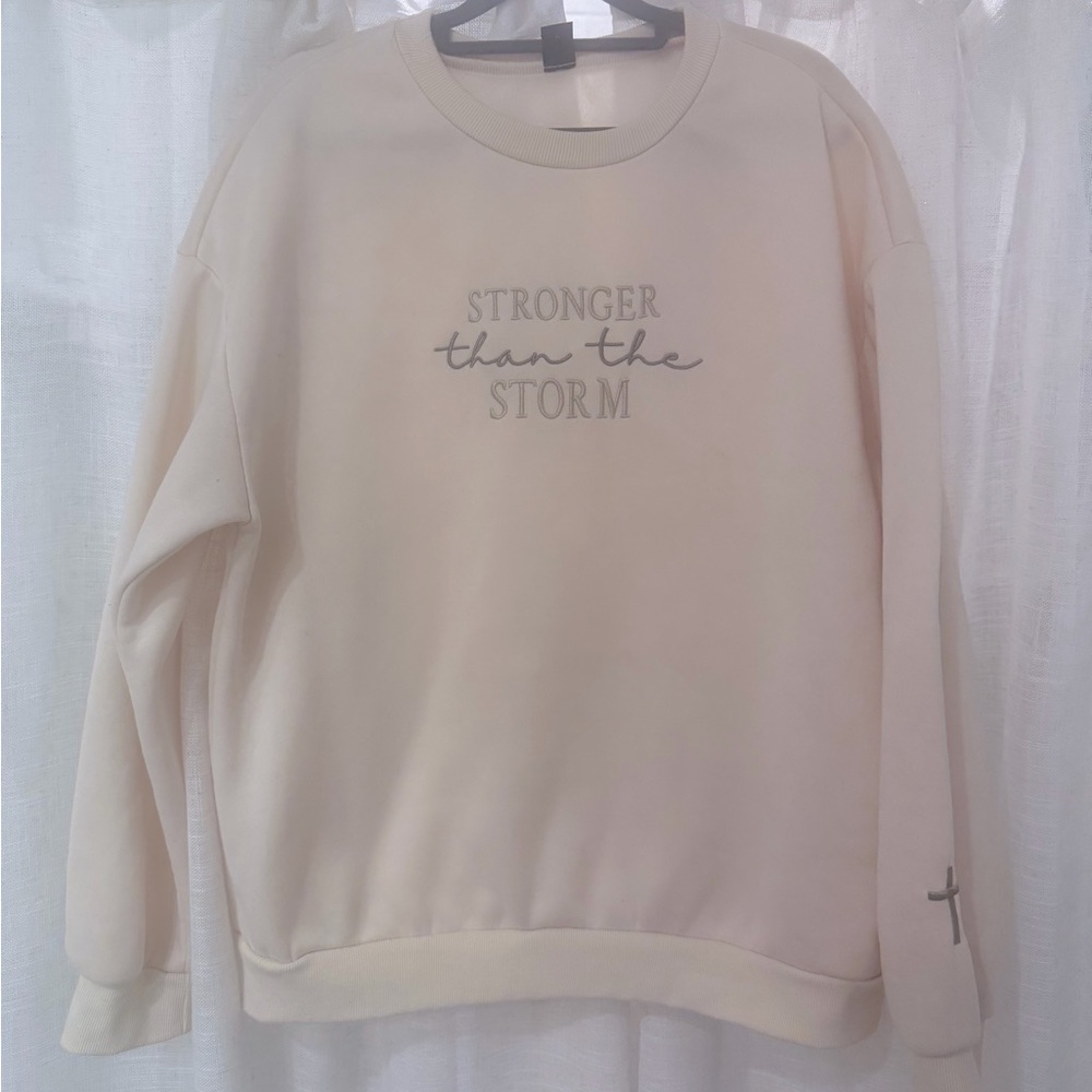 Cream Sweatshirt with Motivational Christian quote
